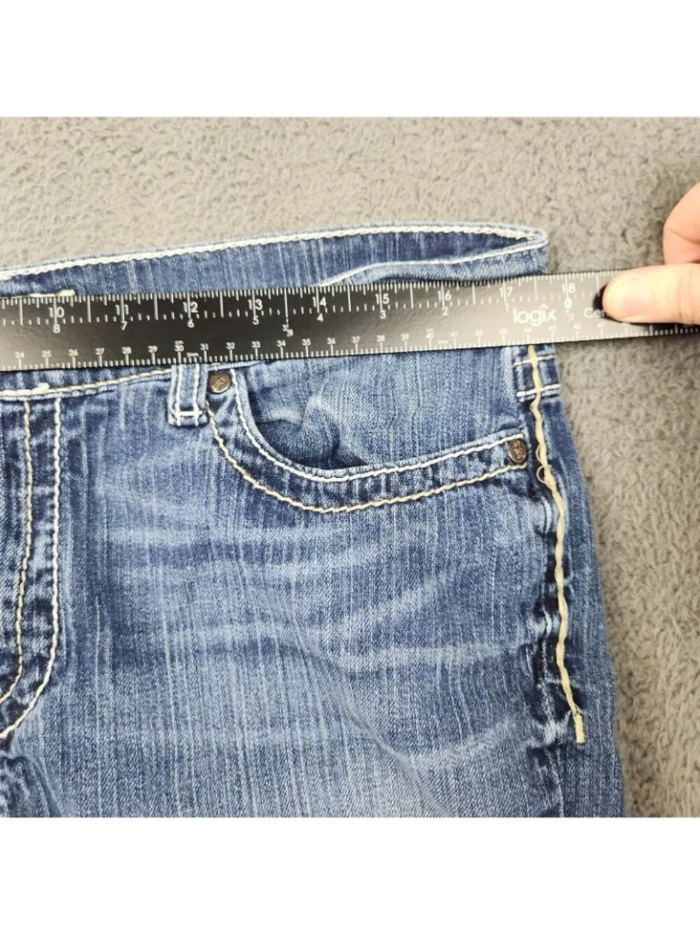 BKE Jeans Women's 34 x 30 Blue Denim Jeans Bootcut Cotton Stretch Drew Buckle - Picture 4 of 9